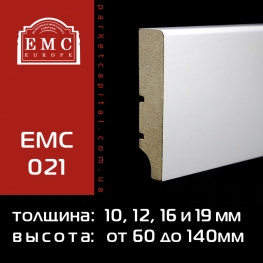 Плинтус МДФ белый EMC-021